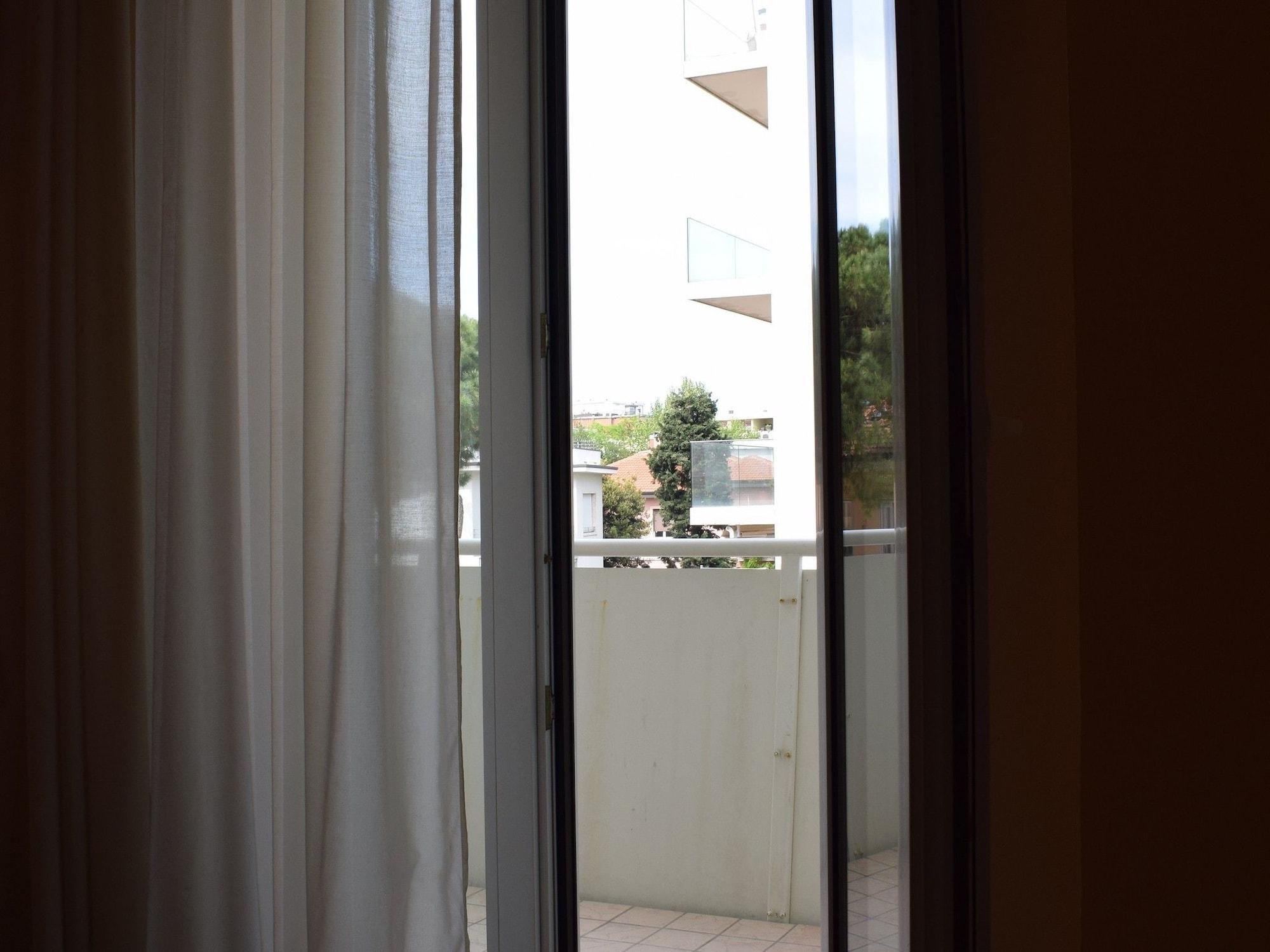 רימיני Hotel Bamby מראה חיצוני תמונה