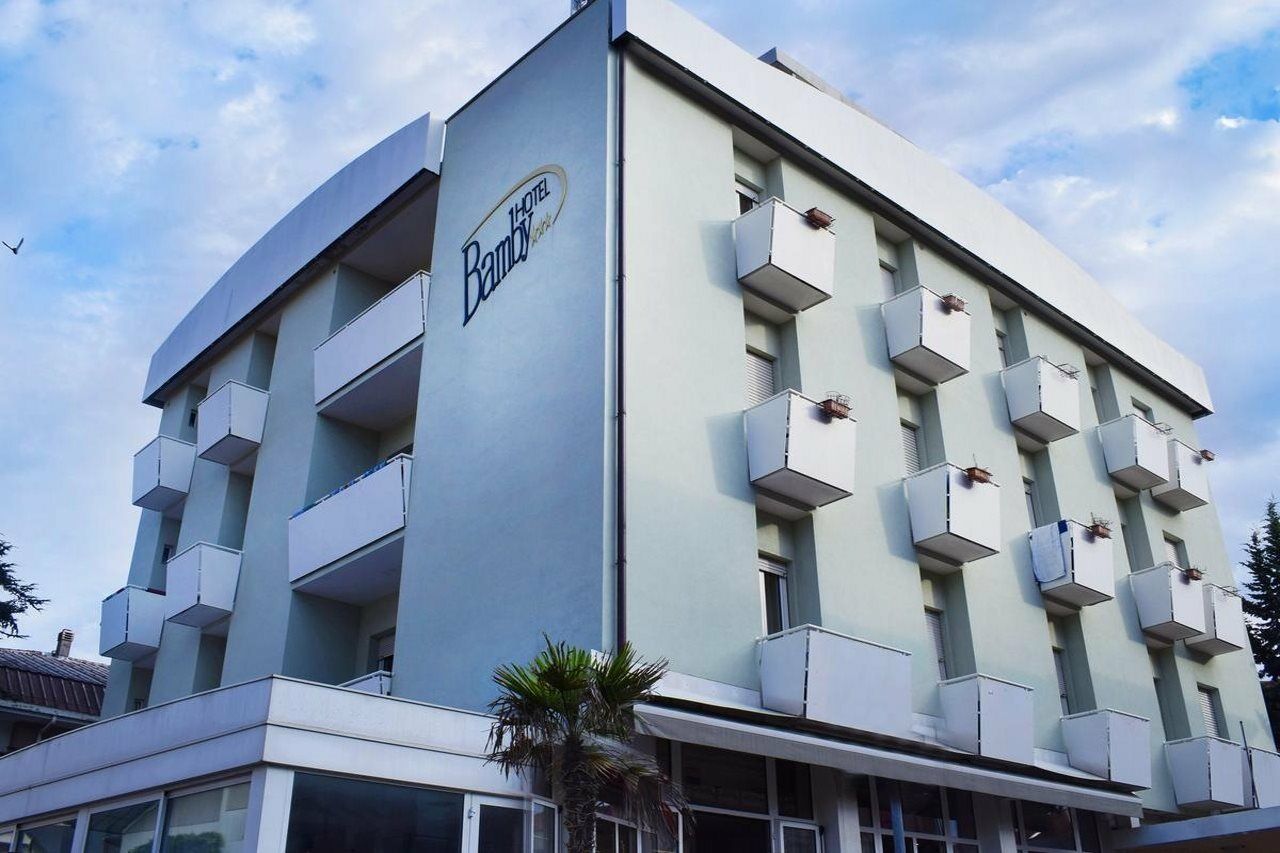 רימיני Hotel Bamby מראה חיצוני תמונה