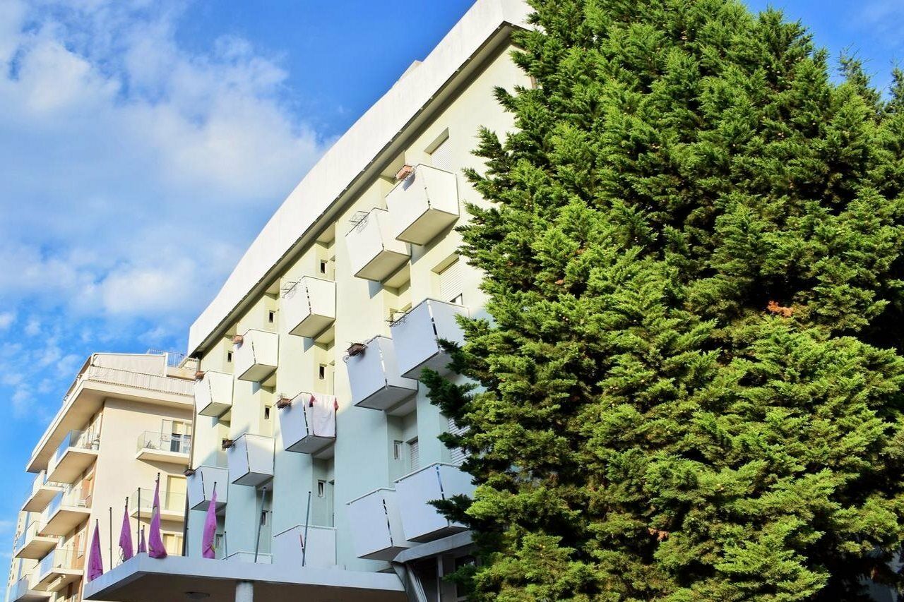 רימיני Hotel Bamby מראה חיצוני תמונה